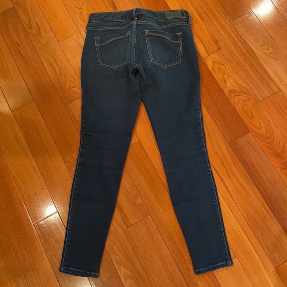 Express Jeans - Picture 2 of 5
